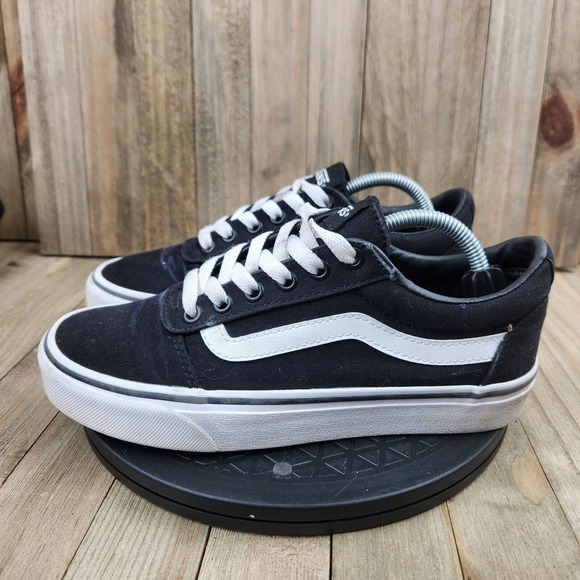Vans Shoes - Womens Vans Old Skool size 7 Black Suede Athletic Shoes